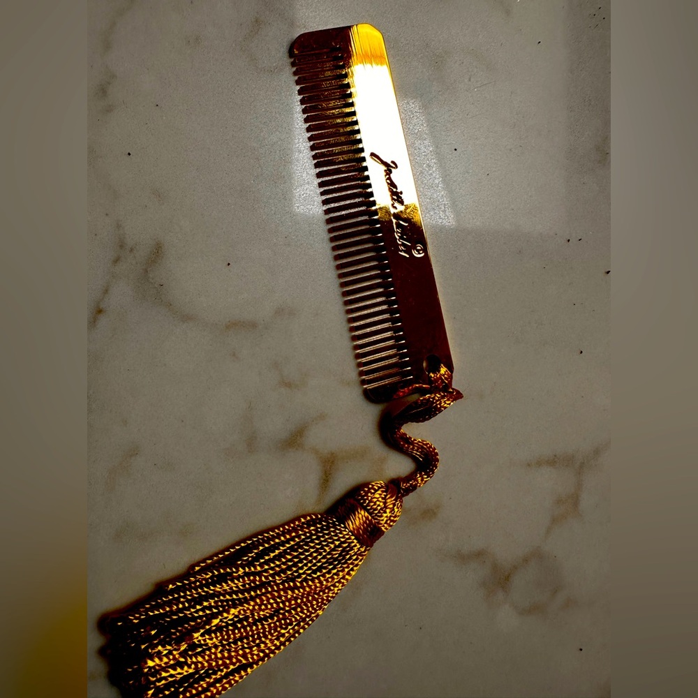 Judith Leiber pocket comb- vintage